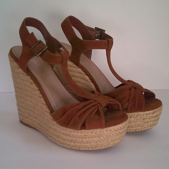 Aldo Patuel Wedge Heel Sandal Size 39 Women's 8.5 - Picture 1 of 8